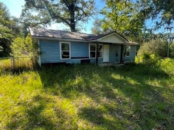 7155 N Woods Drive, Semmes, AL 36575