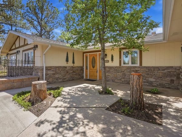 955 KINGSWOOD DR, Rapid City, SD 57702