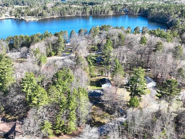 1043 E Maple Street, Eagle River, WI 54521