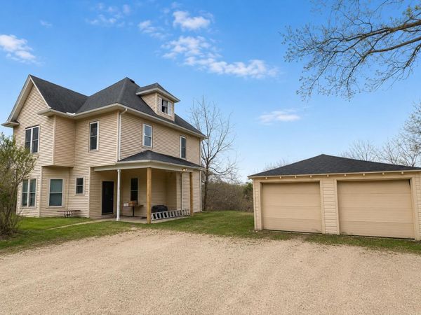 2831 Glacier Valley Road, Unit 1, Fitchburg, WI 53711