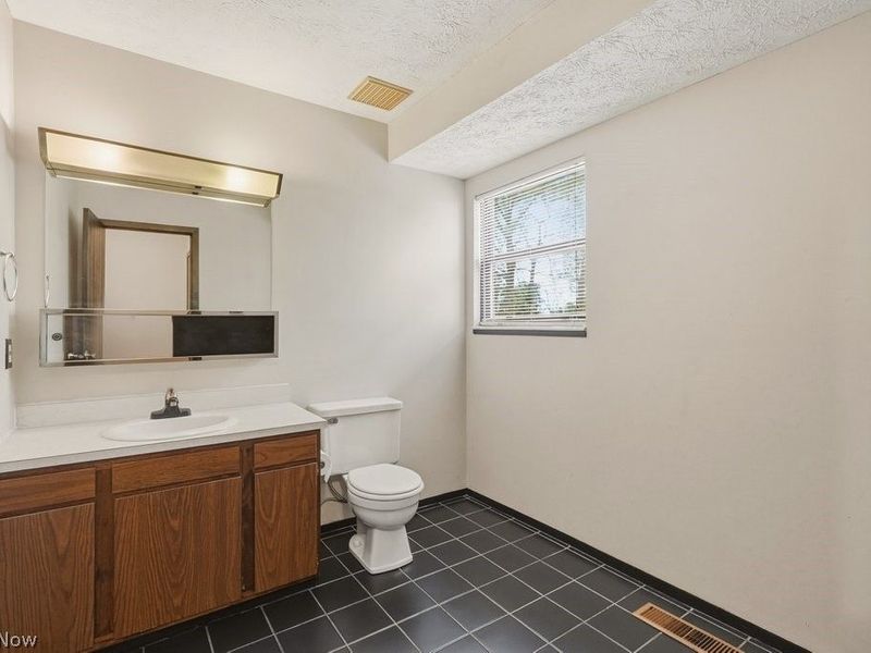 614 James Avenue, Unit 6A, Cuyahoga Falls, OH 44221 Photo 12