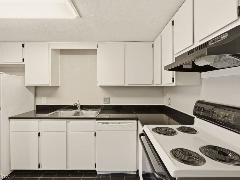 614 James Avenue, Unit 6A, Cuyahoga Falls, OH 44221 Photo 9
