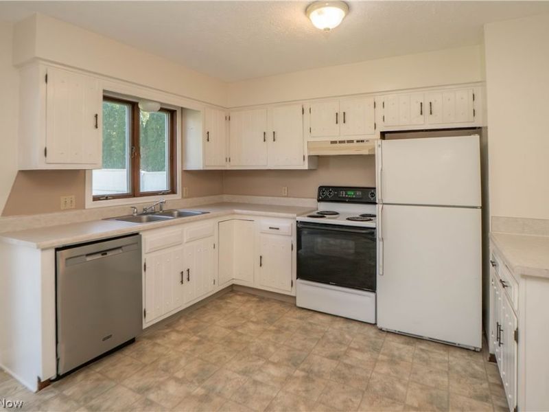 3615-3617 Mount Pleasant Street NW, North Canton, OH 44720 Photo 10