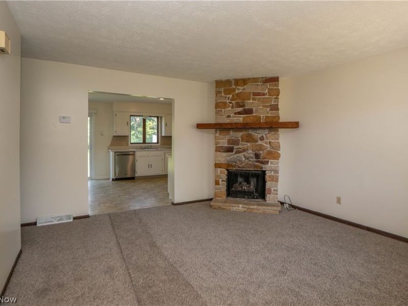 3615-3617 Mount Pleasant Street NW, North Canton, OH 44720 Photo 8
