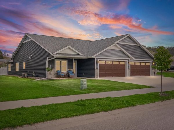 6225 River Run ROAD, La Crosse, WI 54601