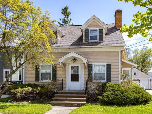 714 ONEIDA STREET, Appleton, WI 54911