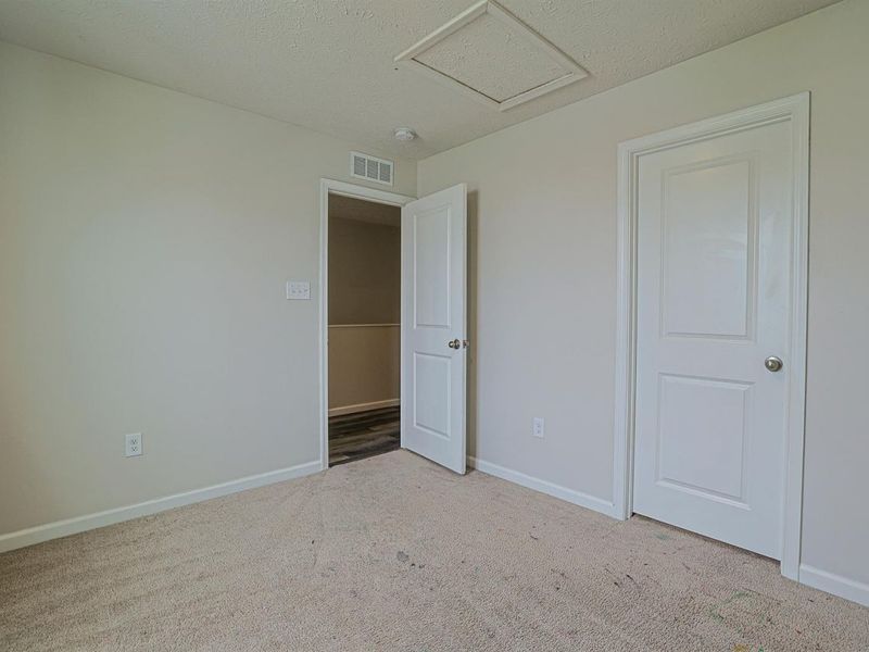 517 Skyway Drive, Springfield, OH 45505 Photo 28