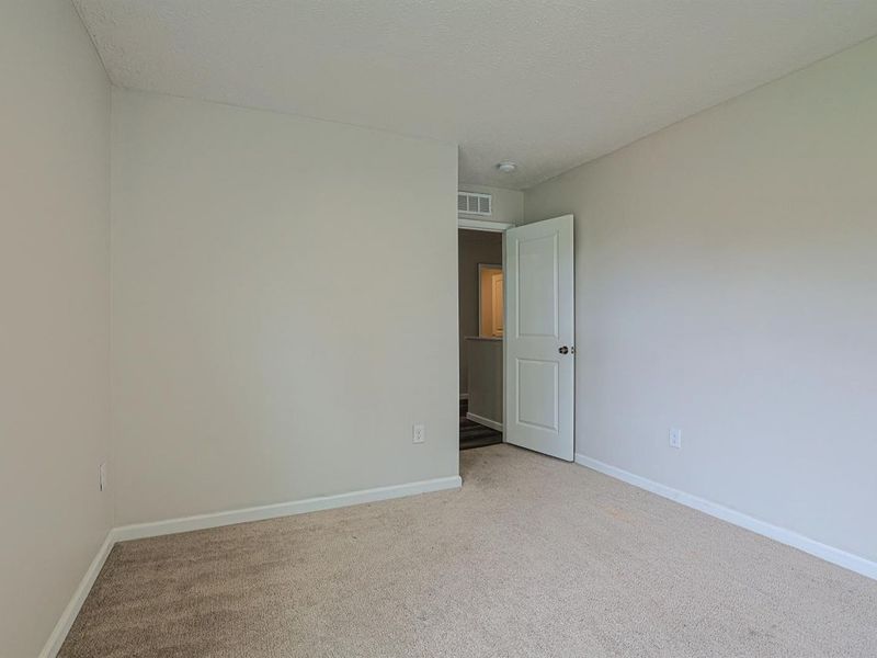 517 Skyway Drive, Springfield, OH 45505 Photo 30