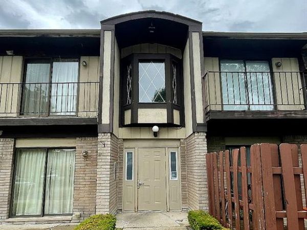 15999 w 11 mile W 11 MILE Road, Southfield, MI 48076