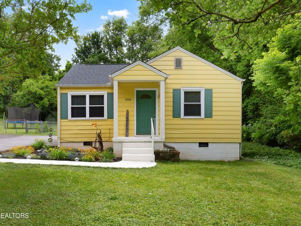 3330 Skyline Drive, Knoxville, TN 37914