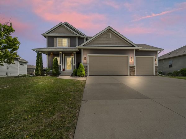659 SW Springfield Drive, Ankeny, IA 50023