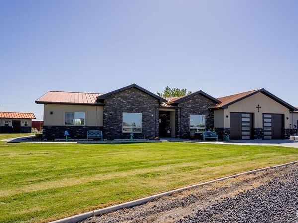3962 Road F NE, Moses Lake, WA 98837