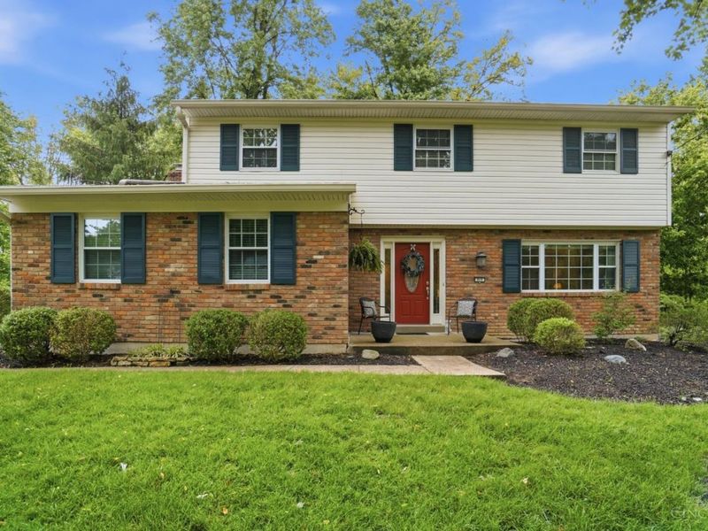 819 Quailwoods Drive, Loveland, OH 45140 Photo 1