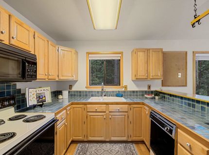 12730 Palisade Street, Truckee, CA 96161 Photo