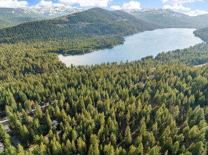 12730 Palisade Street, Truckee, CA 96161 Photo