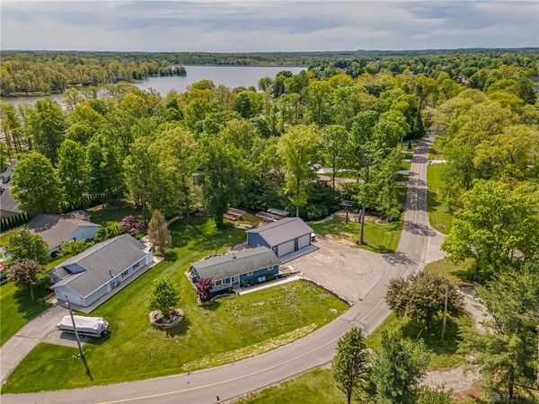 206 Lakengren Drive, Eaton, OH 45320