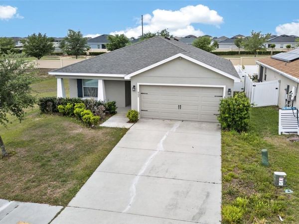 522 PENTAS LANE , HAINES CITY, FL 33844