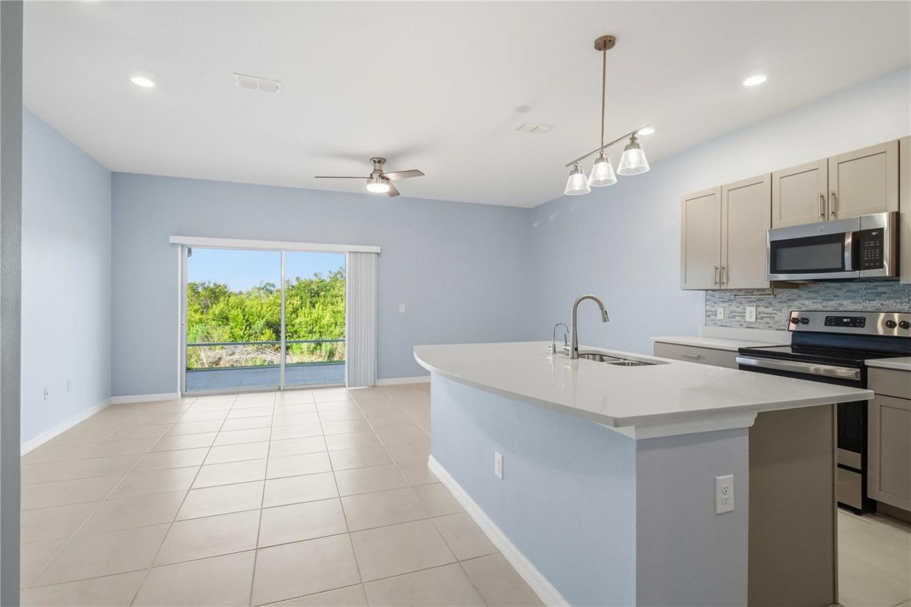 11779 Glenside Terrace , Palmetto, FL 34221 Photo