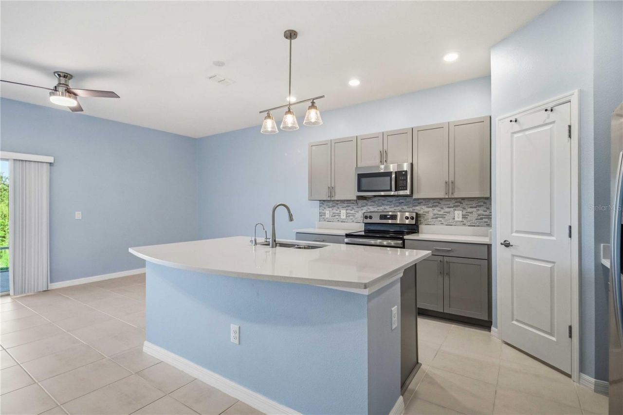 11779 Glenside Terrace , Palmetto, FL 34221 Photo