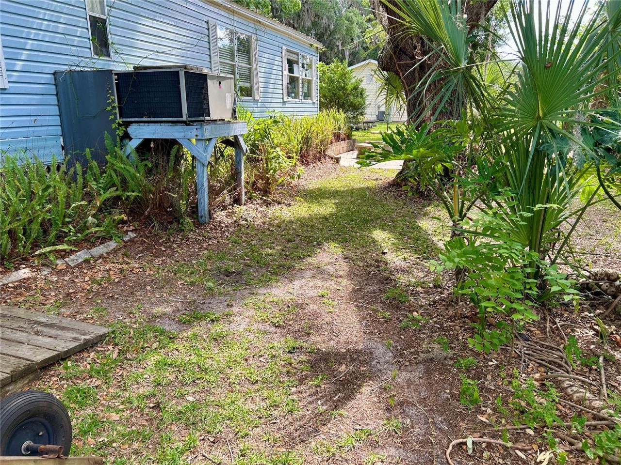 25646 Bass Road, Astor, FL 32102 Photo
