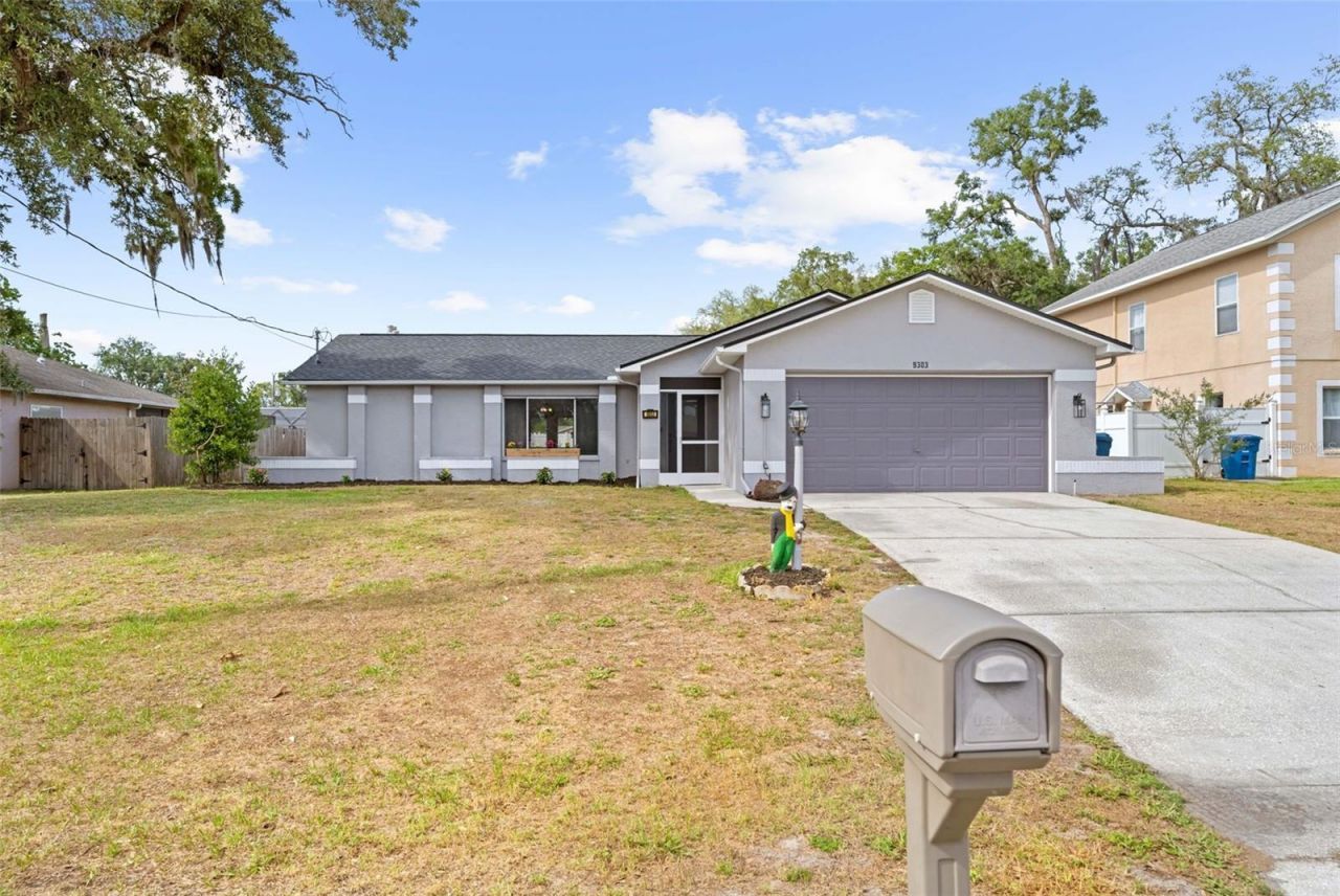 9303 Gibralter Street, Spring Hill, FL 34608 Photo