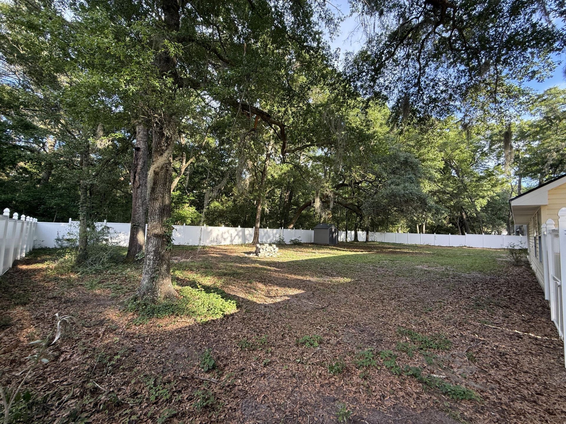 11 Christine Drive Photo 10