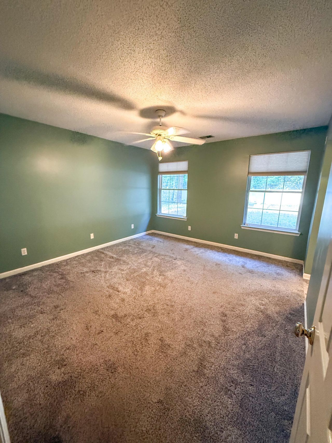 11 Christine Drive Photo 27