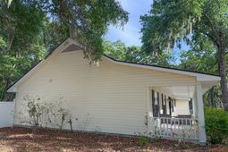 11 Christine Drive photo 4