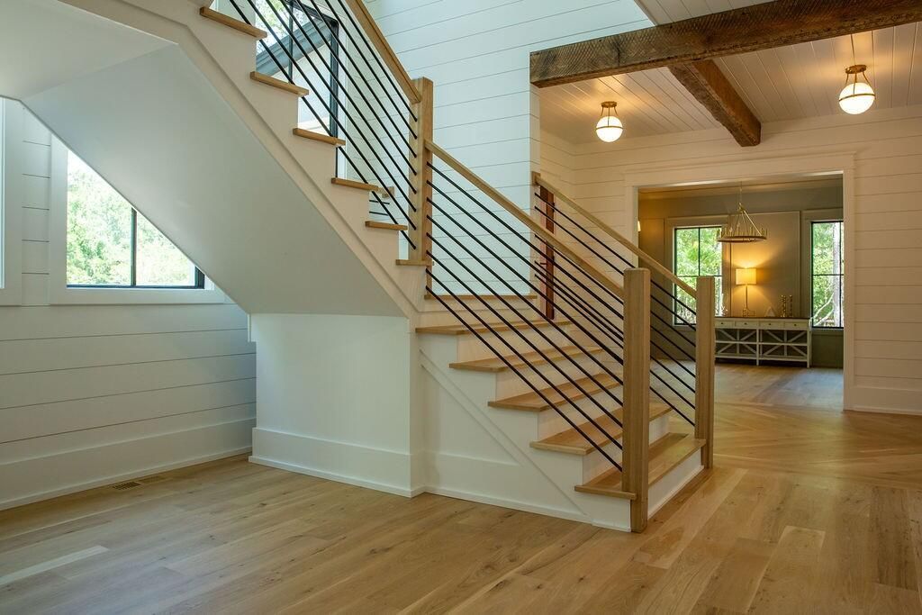 496 Commonwealth Road Photo 16