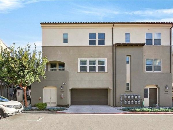 928 E Twill Court, Anaheim, CA 92802