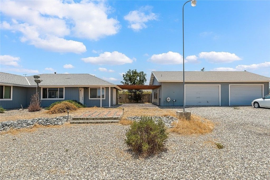 13384 Sheep Creek Road, Phelan, CA 92371 Main Photo