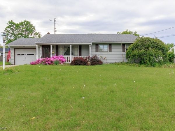 1014 Kirwan Drive , Youngstown, OH 44515