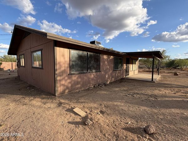 42845 N 7th Avenue, New River, AZ 85087