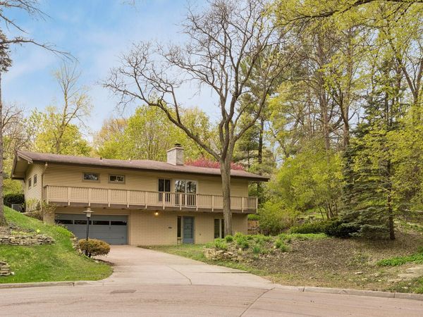 5217 Windsor Avenue, Edina, MN 55436