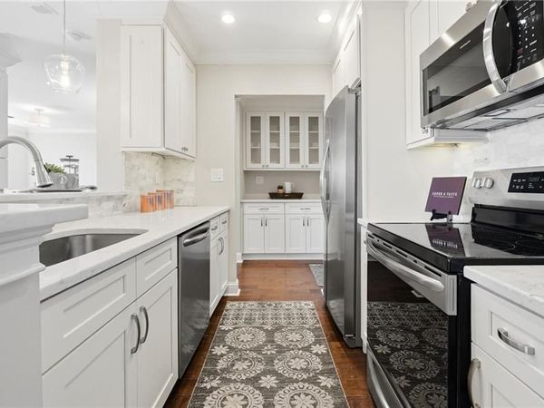 300 Johnson Ferry Road, Unit A803, Atlanta, GA 30328