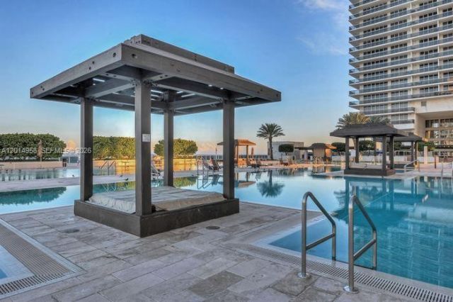 1800 S Ocean Dr , Unit 2007, Hallandale Beach, FL 33009 Photo