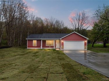 6590 Fox Road, Marcy, NY 13403