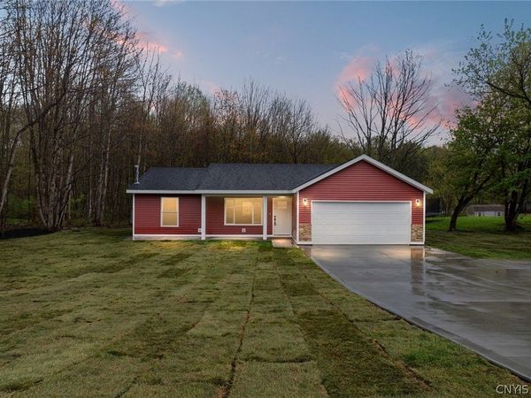 6590 Fox Road, Marcy, NY 13403