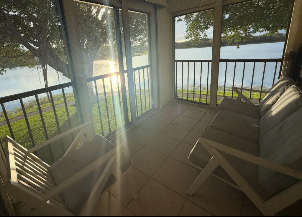 330 Palmwood Place, Unit P211, Boca Raton, FL 33431 Photo