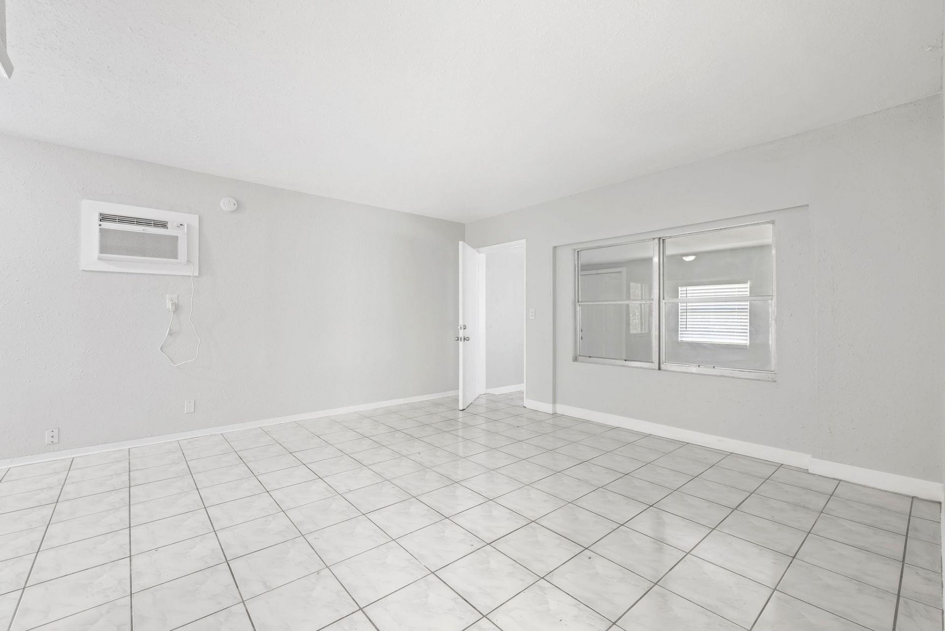 1409 NW 7th Avenue, Fort Lauderdale, FL 33311 Photo
