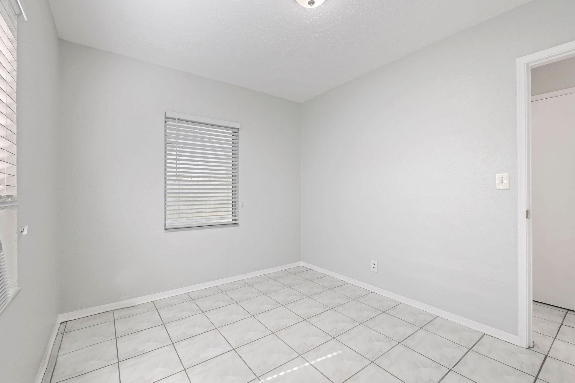 1409 NW 7th Avenue, Fort Lauderdale, FL 33311 Photo