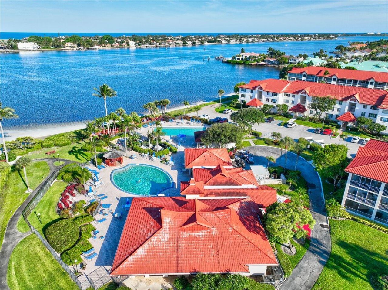 7030 Half Moon Circle, Unit 515, Hypoluxo, FL 33462 Photo
