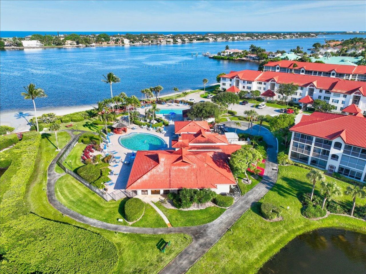 7030 Half Moon Circle, Unit 515, Hypoluxo, FL 33462 Photo
