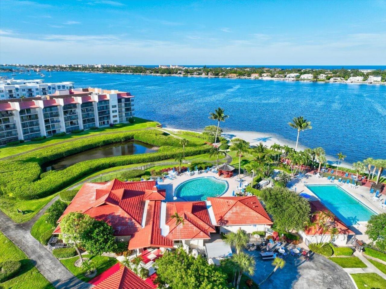 7030 Half Moon Circle, Unit 515, Hypoluxo, FL 33462 Photo