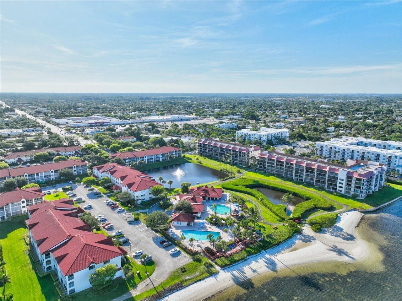 7030 Half Moon Circle, Unit 515, Hypoluxo, FL 33462 Photo