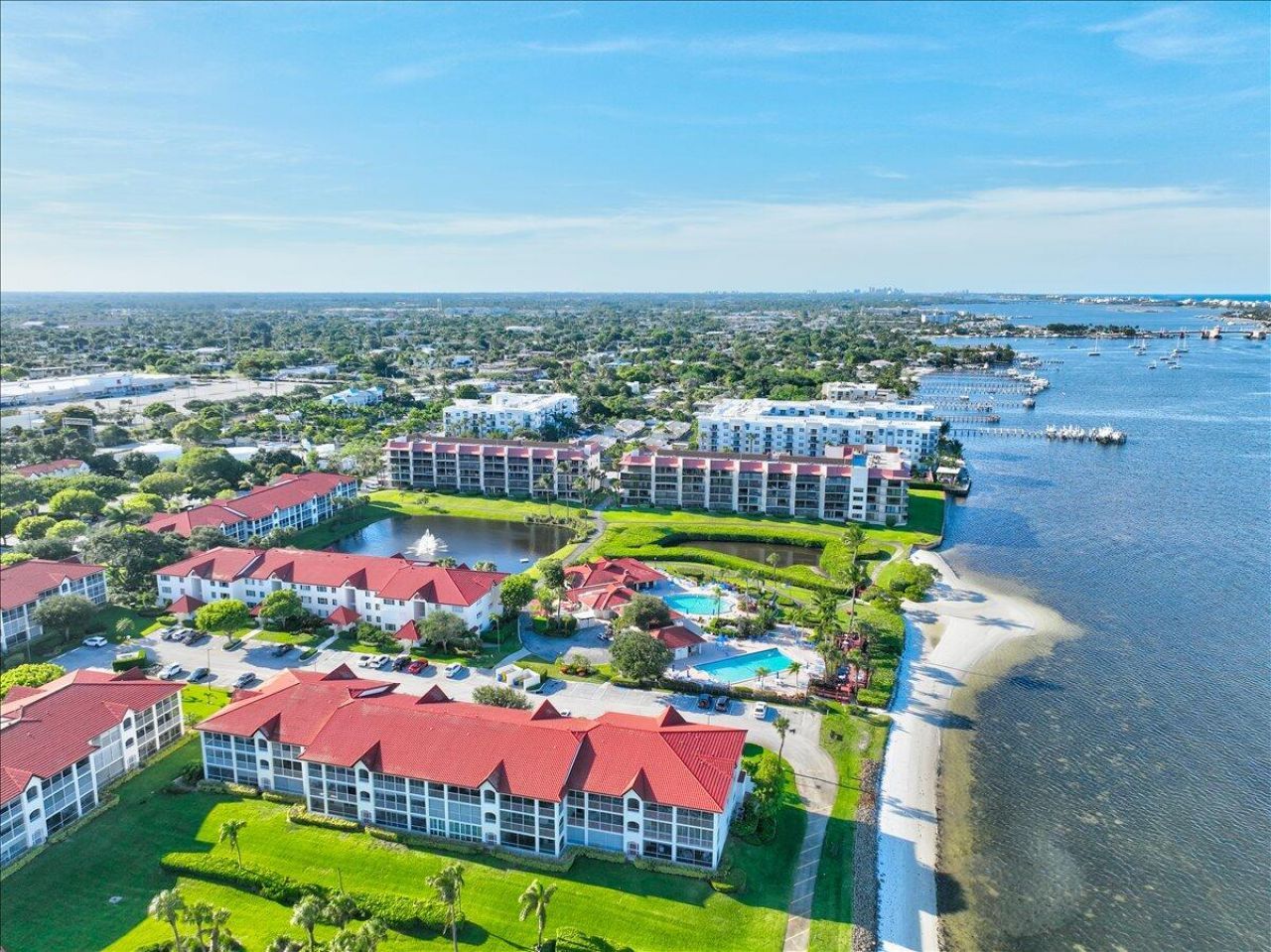 7030 Half Moon Circle, Unit 515, Hypoluxo, FL 33462 Photo
