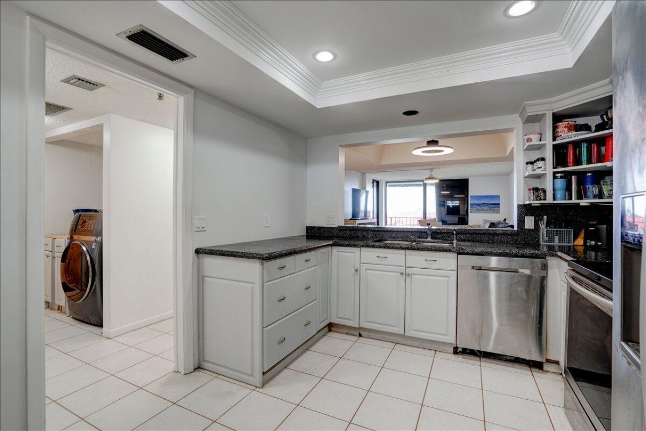 7030 Half Moon Circle, Unit 515, Hypoluxo, FL 33462 Photo