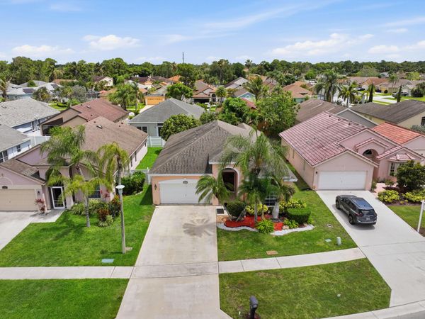 113 E Saratoga Blvd Boulevard E, Royal Palm Beach, FL 33411