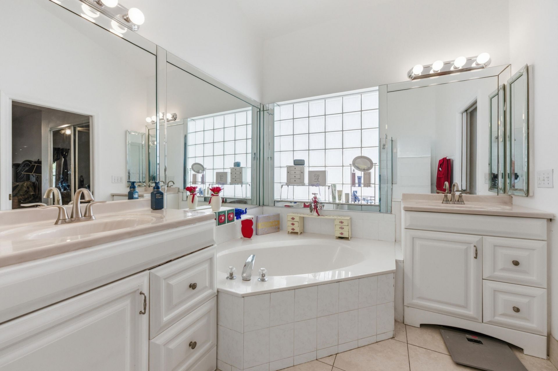 113 E Saratoga Blvd Boulevard E, Royal Palm Beach, FL 33411 Photo