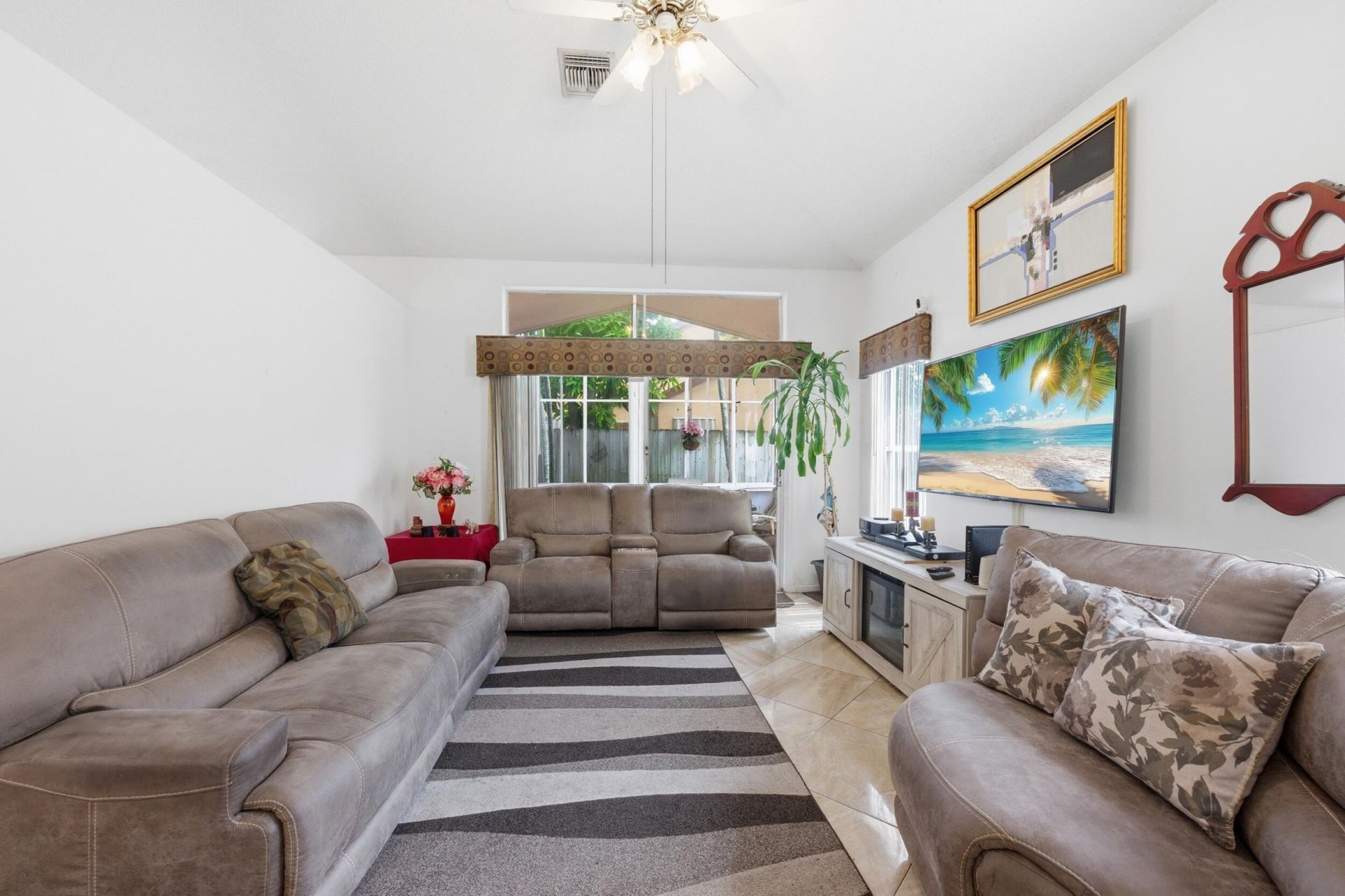 113 E Saratoga Blvd Boulevard E, Royal Palm Beach, FL 33411 Photo